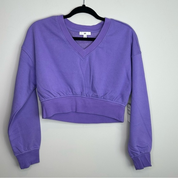 NWT purple cropped sweater size small - Picture 1 of 4